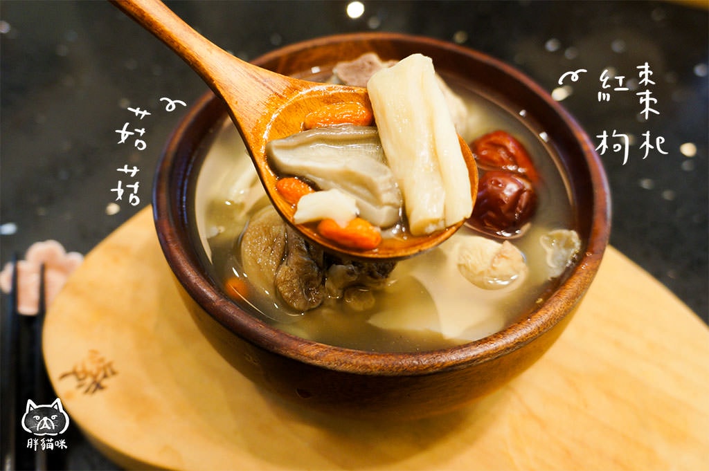 元榆牧場|宅配美食|黑羽土雞湯~健康好喝暖心推薦 - 第7張圖 百菇干貝雞湯