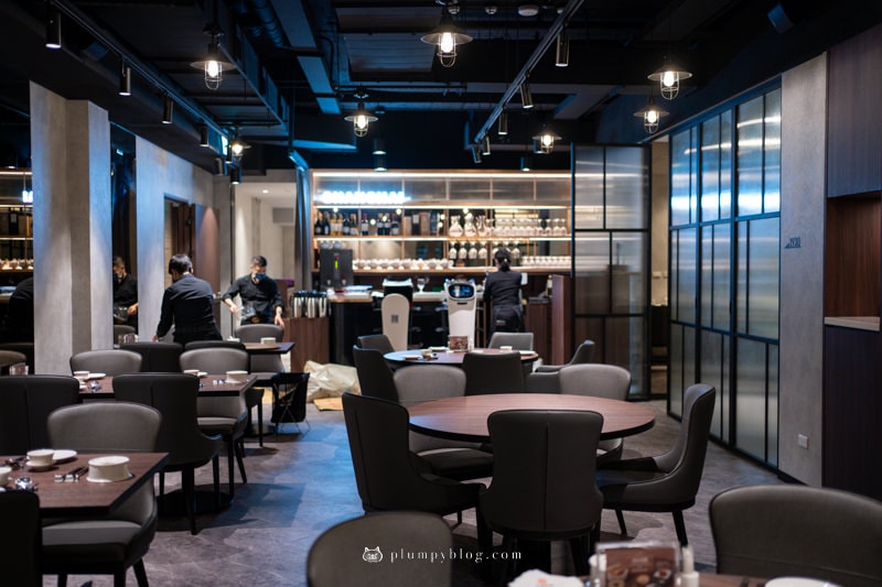 台北美食|上海鄉村 信義137|老字號江浙料理,餐桌上傳承的家鄉味,經典烤方、紅燒砂鍋魚頭飄香千里~ - 第50張圖