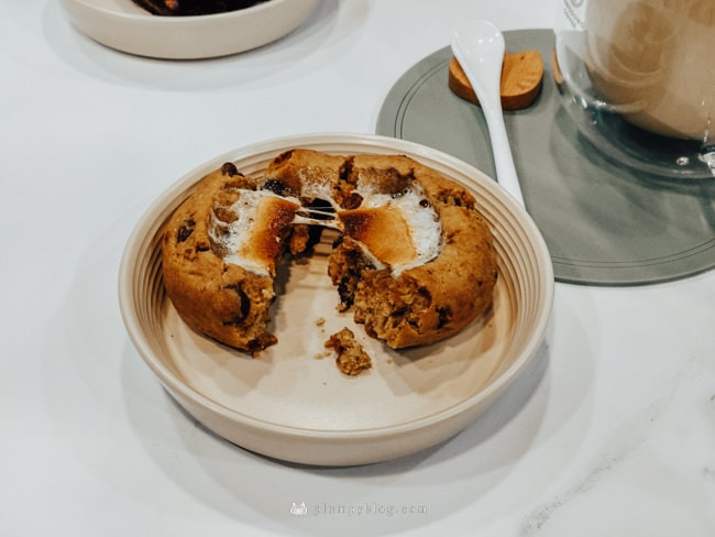 好事多磨咖啡三重成功店,手沖咖啡、超好吃美式軟餅乾!九種口味任選,激推棉花糖口味。近三重捷運站寵物友善咖啡廳。 - 第5張圖