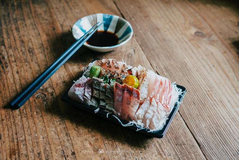 【澎湖美食】二崁聚落「魚好刺身專賣店」,每日最新鮮漁獲7種刺身都沒吃過!愛吃日式生魚片的快衝~ - 第3張圖
