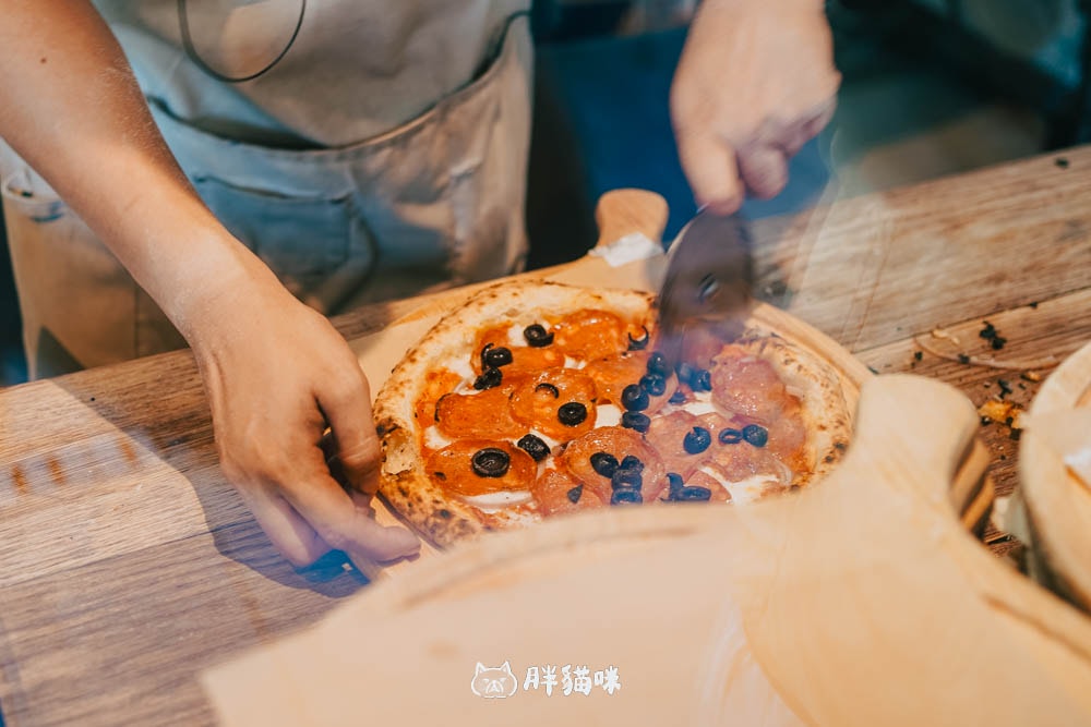 【宜蘭蘇澳】笑ㄟcafe:宜蘭海景咖啡廳,南方澳坐擁情人灣無敵海景!窯烤披薩必點~附菜單 - 第16張圖