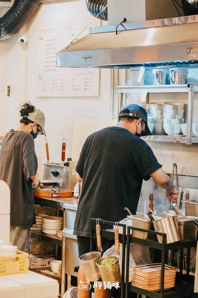 已歇業【樹林美食】今日子麵店:樹林車站附近文青小麵店,推薦花椒麻醬乾麵~超飽口感與經典滷味搭配,麵控們快來! - 第11張圖