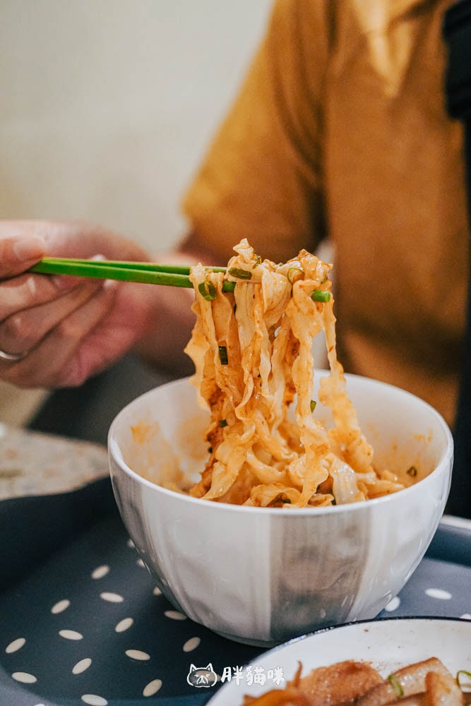 已歇業【樹林美食】今日子麵店:樹林車站附近文青小麵店,推薦花椒麻醬乾麵~超飽口感與經典滷味搭配,麵控們快來! - 第5張圖