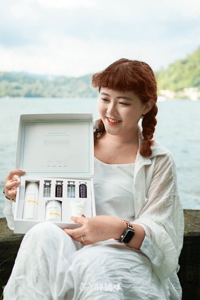 【開箱】從曬黑到逆齡!感謝TGFACTOR®把肌膚救回來了!旅行保養禮盒組7瓶 - 第2張圖