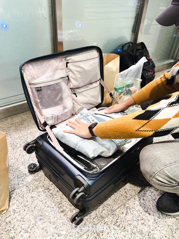【開箱評測】顏值高又好用!「AOU微笑旅行 旅行逸遠系列行李箱」為什麼前開式行李箱會成為旅行首選?限時優惠中! - 第18張圖