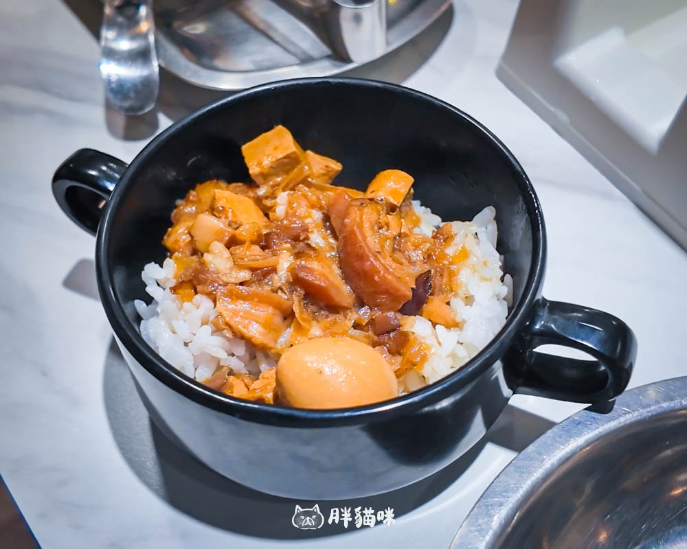 【桃園美食】牛室炙燒牛排林口店:六週年狂歡!超值鮮套餐特價折扣0,自助吧新品越式牛肉河粉~異國料理吃到飽! - 第8張圖