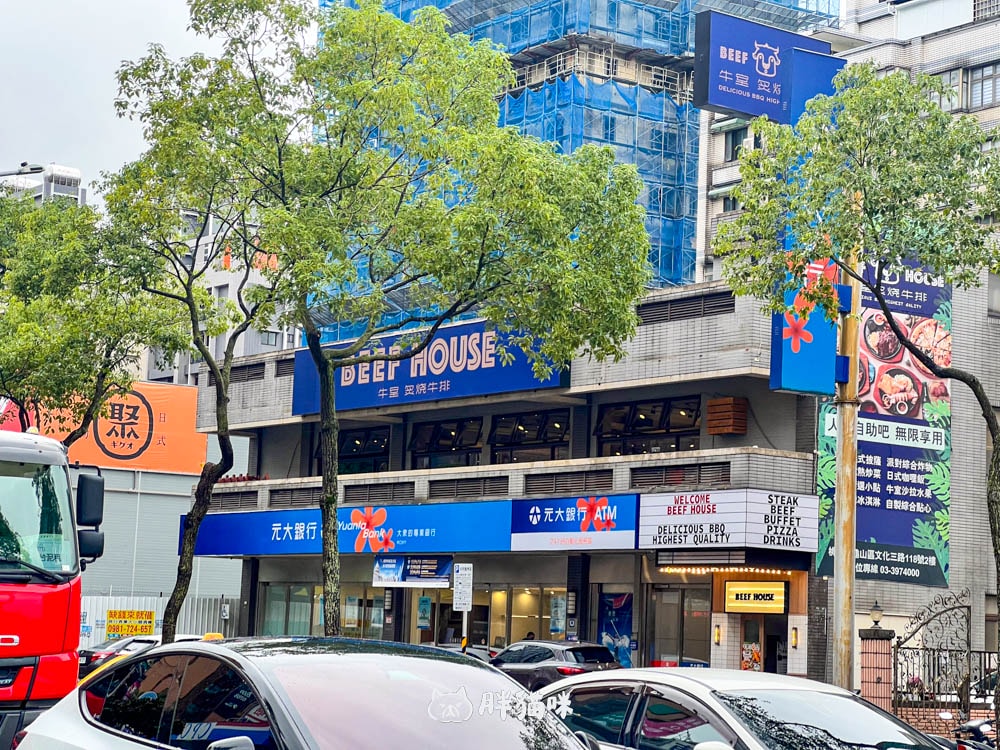 【桃園美食】牛室炙燒牛排林口店:六週年狂歡!超值鮮套餐特價折扣0,自助吧新品越式牛肉河粉~異國料理吃到飽! - 第35張圖