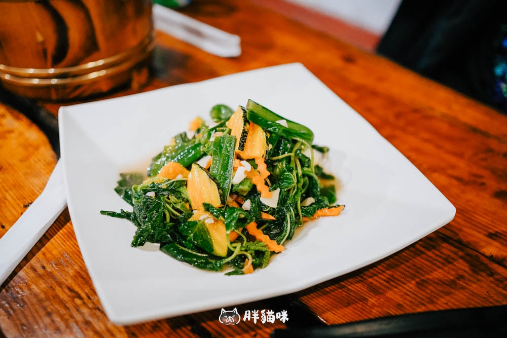 【花蓮原住民風味美食推薦】伊娜的部落廚房:必點4-6人風味套餐,超有特色還有戲劇級上菜秀 - 第3張圖
