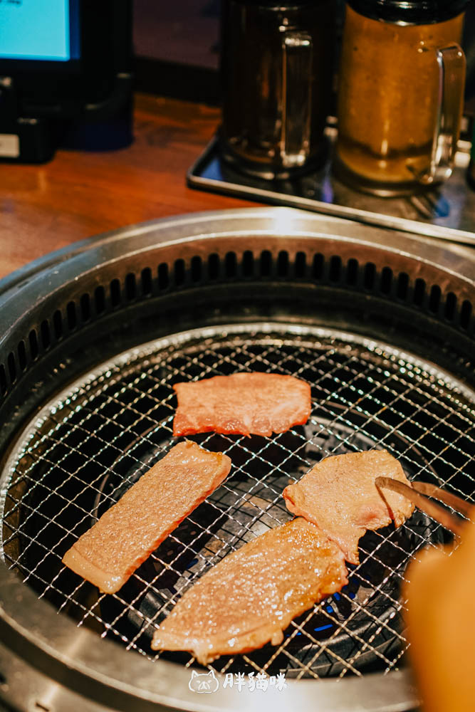日本大阪燒肉吃到飽推薦?【炭火燒肉力丸心齋橋店】值得嗎?和牛放題No.1套餐,親訪告白:有爽,但也有失望… - 第7張圖
