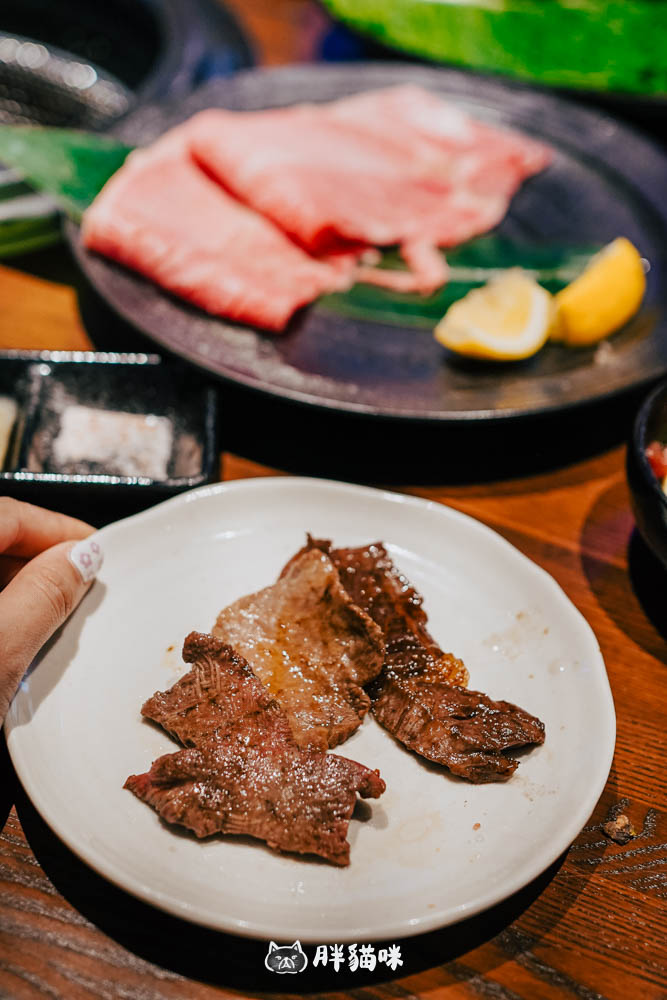 日本大阪燒肉吃到飽推薦?【炭火燒肉力丸心齋橋店】值得嗎?和牛放題No.1套餐,親訪告白:有爽,但也有失望… - 第8張圖