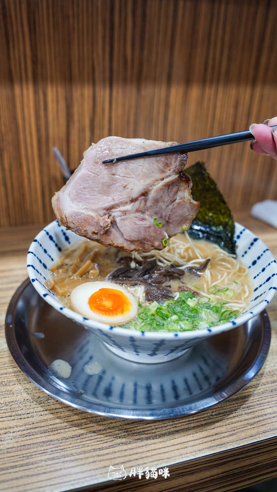 台南拉麵控注意!永康排隊名店「俺の豚」實吃分享:超厚叉燒、濃郁湯頭 - 第5張圖