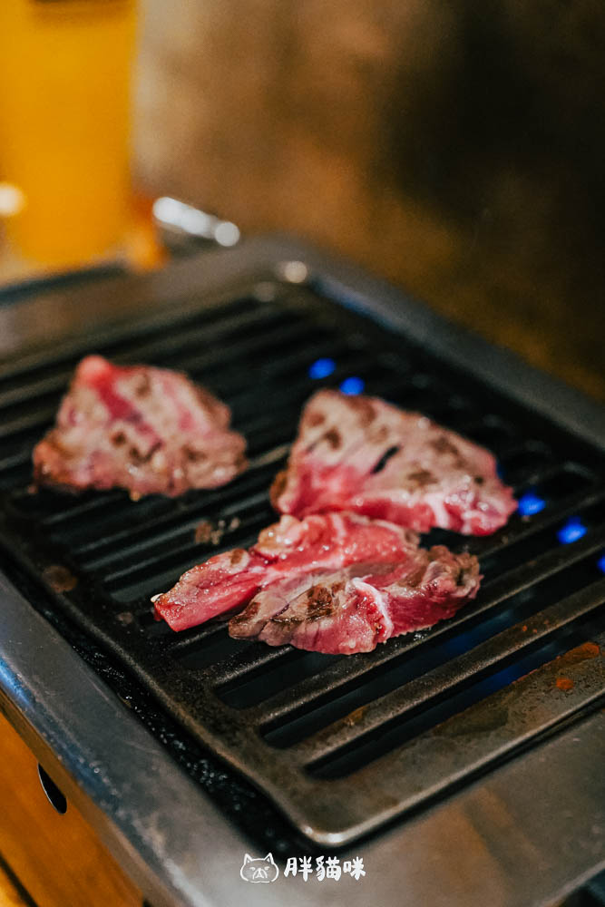 【日本大阪美食】《焼肉ホルモン かど家》大正站燒肉推薦:沒做功課隨便挑竟踩到寶!在地人的下班口袋店 - 第11張圖