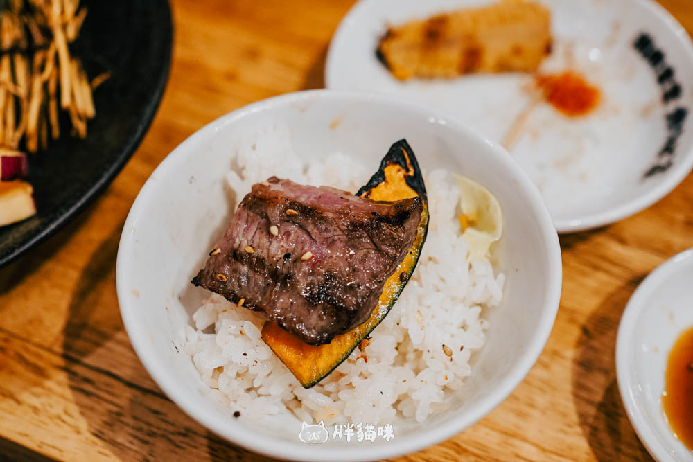 【日本大阪美食】《焼肉ホルモン かど家》大正站燒肉推薦:沒做功課隨便挑竟踩到寶!在地人的下班口袋店 - 第16張圖