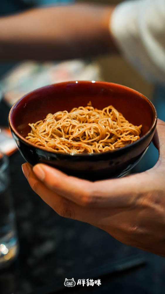明粵頂級海鮮火鍋|大直NOKE忠泰生活百貨美食推薦,午市限定高CP值海陸雙人套餐+桌邊代煮療癒饗宴 - 第34張圖