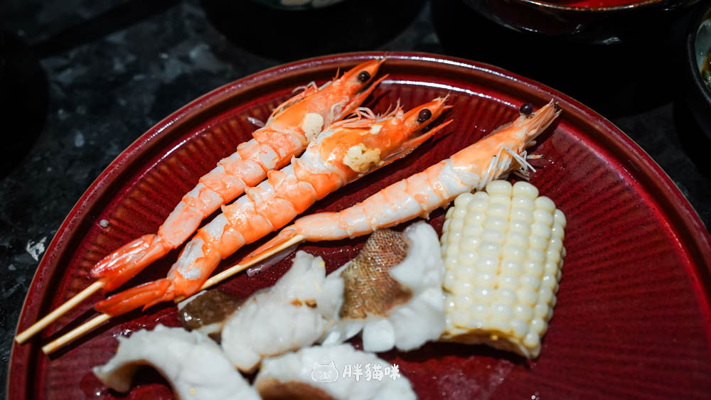 明粵頂級海鮮火鍋|大直NOKE忠泰生活百貨美食推薦,午市限定高CP值海陸雙人套餐+桌邊代煮療癒饗宴 - 第13張圖