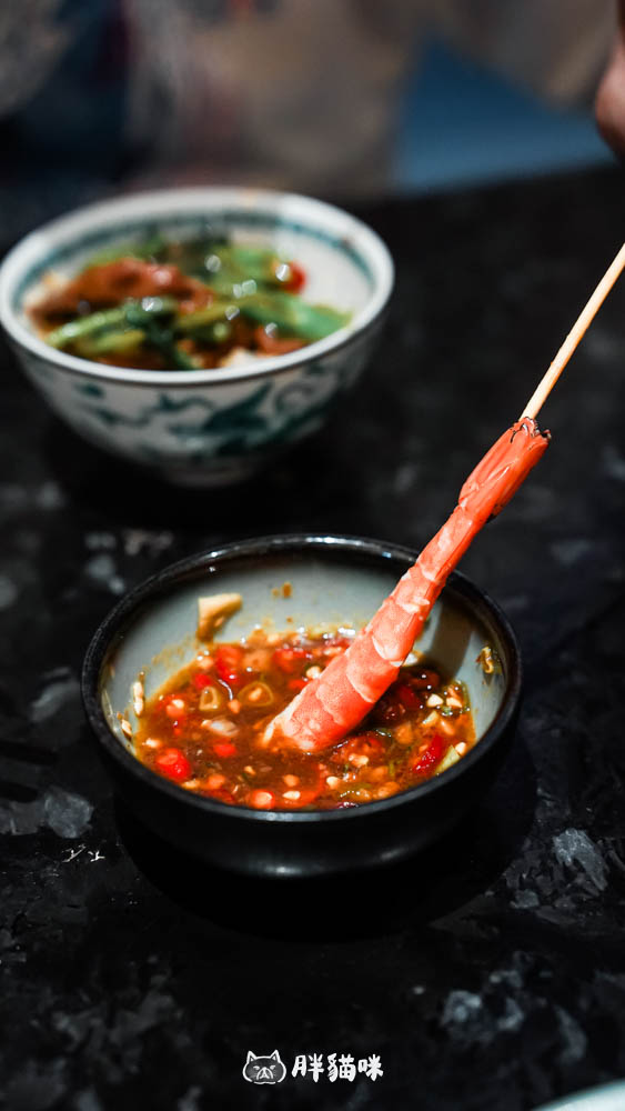 明粵頂級海鮮火鍋|大直NOKE忠泰生活百貨美食推薦,午市限定高CP值海陸雙人套餐+桌邊代煮療癒饗宴 - 第14張圖