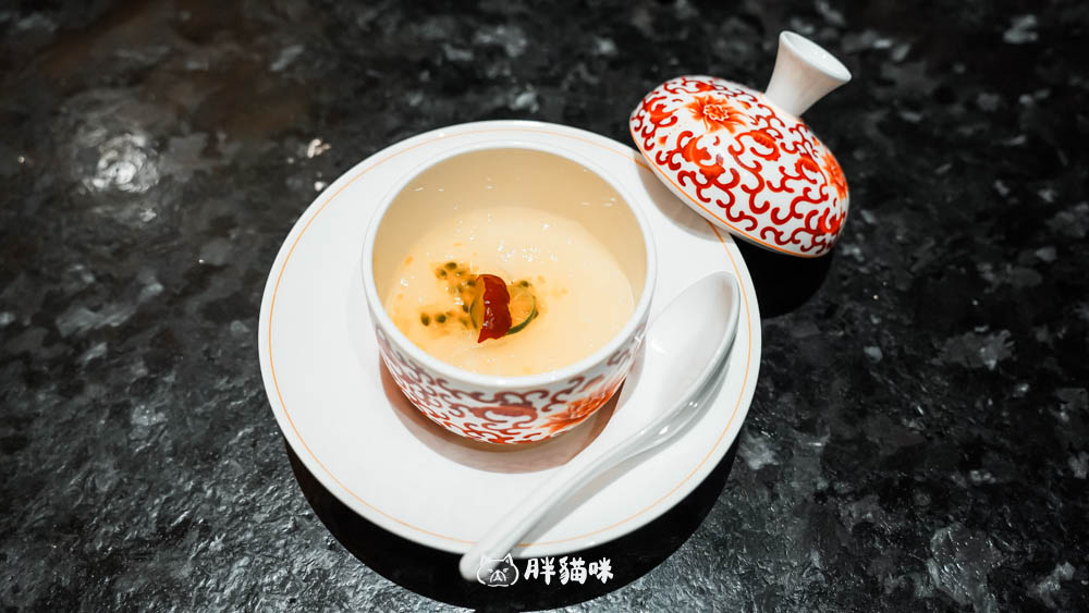 明粵頂級海鮮火鍋|大直NOKE忠泰生活百貨美食推薦,午市限定高CP值海陸雙人套餐+桌邊代煮療癒饗宴 - 第35張圖