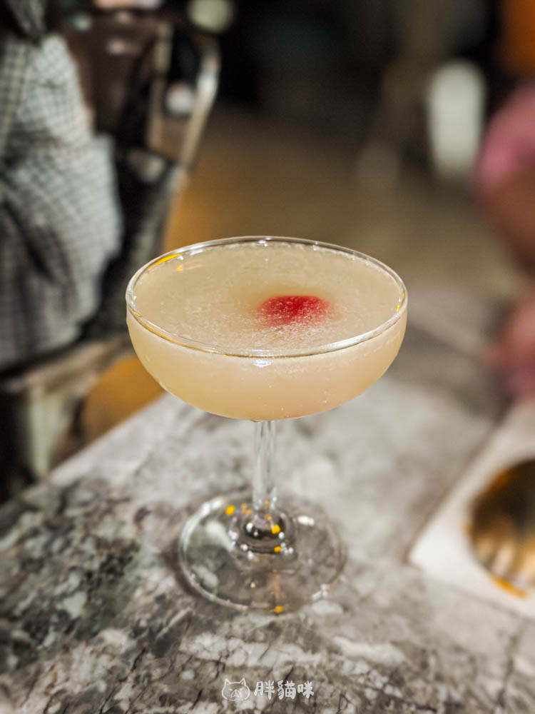板橋酒吧推薦【YELO Seoul Bistro首爾餐酒館】:冰箱門入口太狂!韓式×義式創意料理+調酒必吃清單 - 第21張圖
