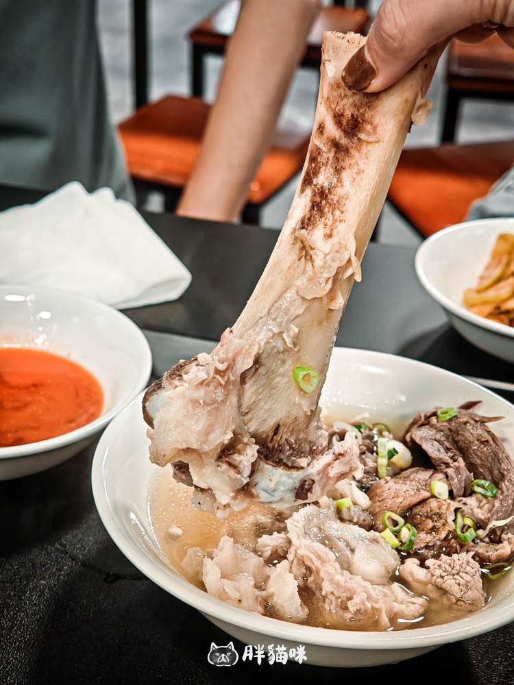 三峽名店【喙蘴號樹林店】樹林美食試營運~頂級肉、乾辣麵通通不能錯過! - 第13張圖