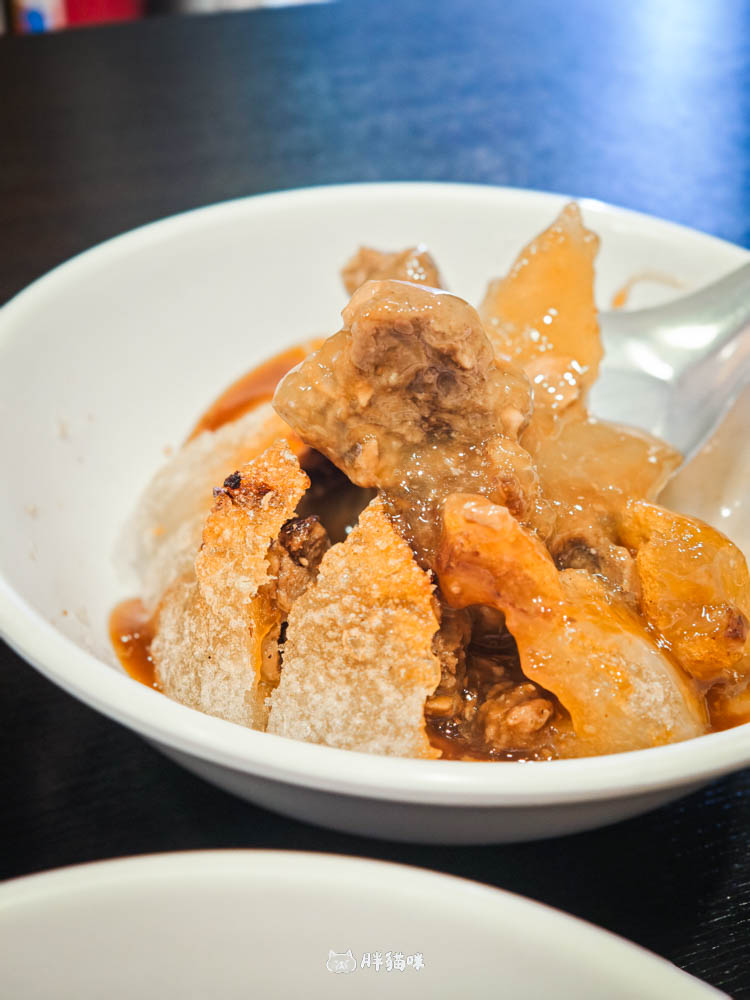 苗栗頭份必吃脆皮肉圓【八丸肉圓】外酥內嫩的在地人氣小吃 - 第5張圖