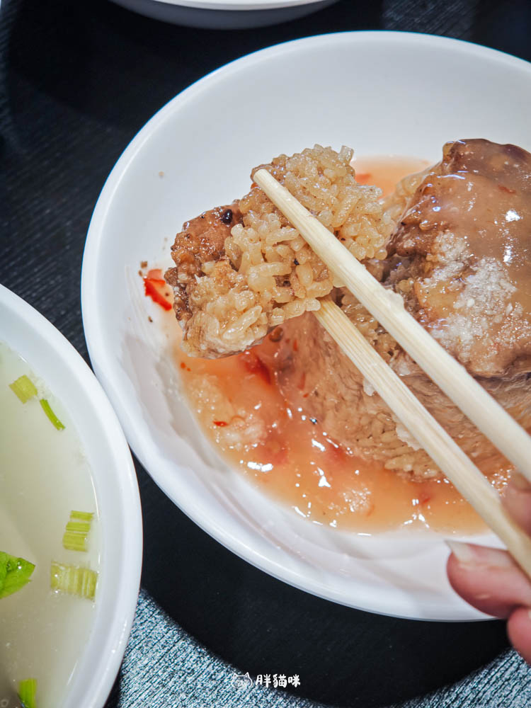 苗栗頭份必吃脆皮肉圓【八丸肉圓】外酥內嫩的在地人氣小吃 - 第9張圖