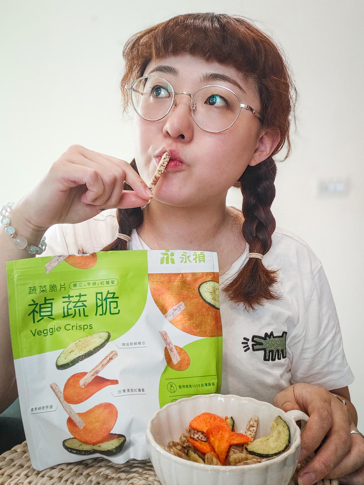 宅配開箱【永禎YOUNG ZEN】想我了莓燕麥脆片 & 禎蔬脆蔬菜脆片:低卡零食心得 × 健康餅乾 - 第3張圖