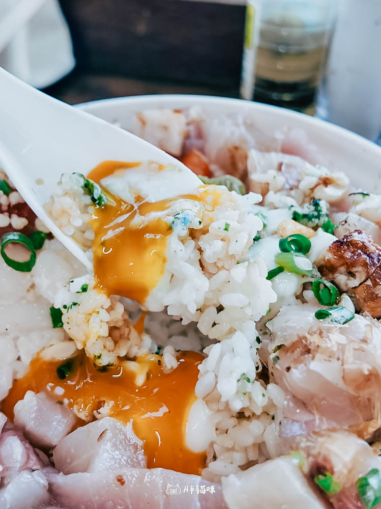 【日本沖繩美食】驚人份量!さかな大統漁海鮮丼定食,CP值爆表!增量漁師丼、生蠔、甜蝦激推攻略 - 第9張圖