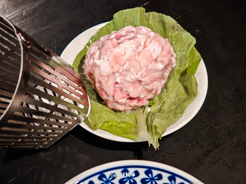 板橋火鍋推薦：一串只要10元！「爽辣重慶串串鍋」腦花控必衝，道地牛油麻辣鍋配酸梅汁超爽快