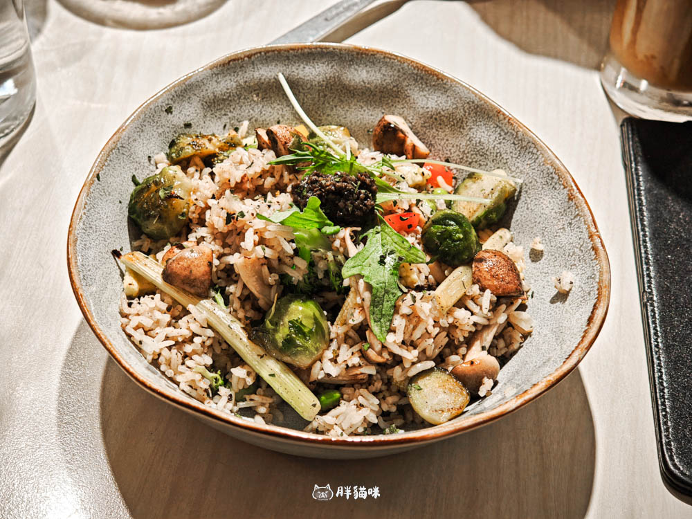 台北信義美食【草蔬宴義式蔬食】：松菸旁的清新美味，讓肉食系也愛上的蔬食體驗！