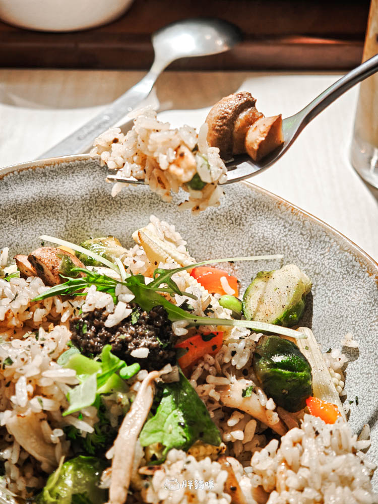 台北信義美食【草蔬宴義式蔬食】：松菸旁的清新美味，讓肉食系也愛上的蔬食體驗！