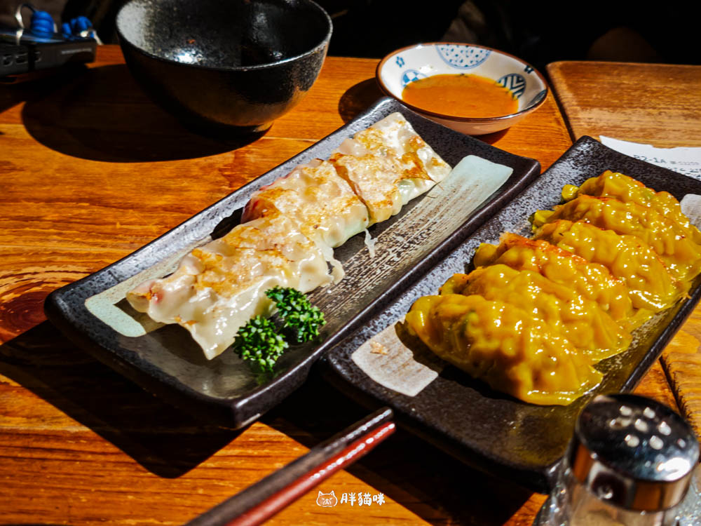 【中山站美食】阿薄郎薄皮餃子專賣店:下班後的避風港,必吃煎餃與噴汁串燒 - 第8張圖 【中山站美食】阿薄郎薄皮餃子專賣店:下班後的避風港,必吃煎餃與噴汁串燒