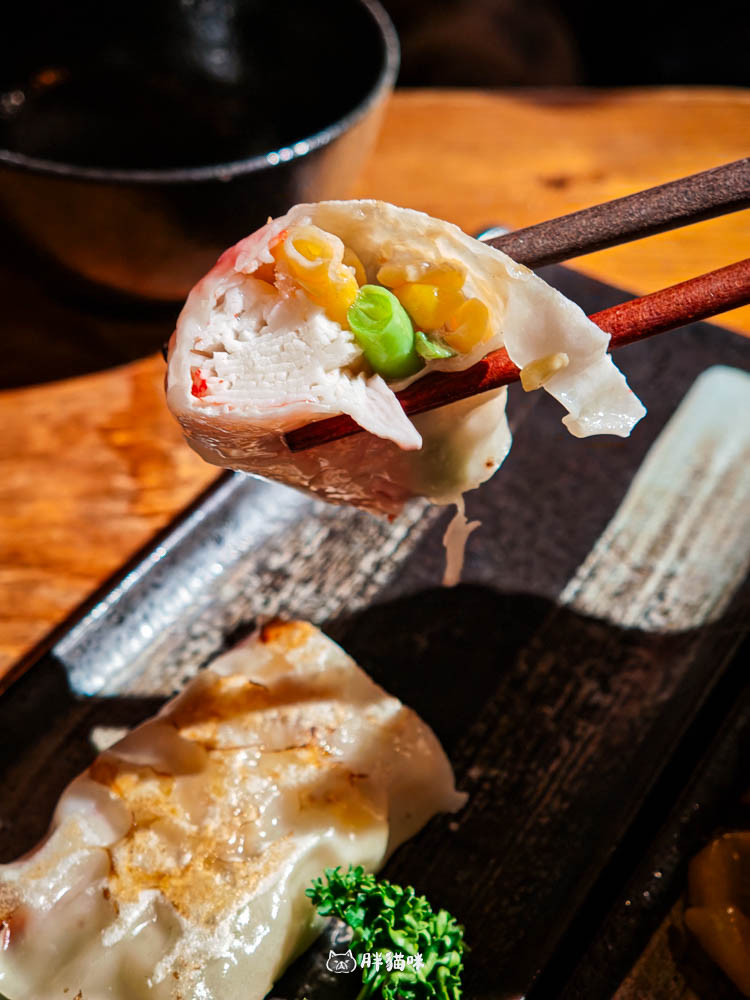 【中山站美食】阿薄郎薄皮餃子專賣店:下班後的避風港,必吃煎餃與噴汁串燒 - 第7張圖 【中山站美食】阿薄郎薄皮餃子專賣店:下班後的避風港,必吃煎餃與噴汁串燒