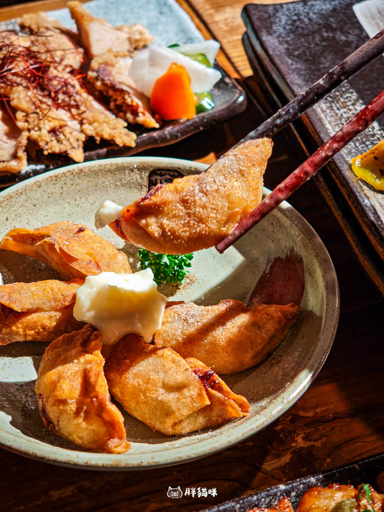 【中山站美食】阿薄郎薄皮餃子專賣店:下班後的避風港,必吃煎餃與噴汁串燒 - 第11張圖 【中山站美食】阿薄郎薄皮餃子專賣店:下班後的避風港,必吃煎餃與噴汁串燒