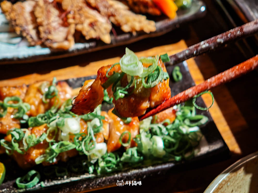 【中山站美食】阿薄郎薄皮餃子專賣店:下班後的避風港,必吃煎餃與噴汁串燒 - 第14張圖 【中山站美食】阿薄郎薄皮餃子專賣店:下班後的避風港,必吃煎餃與噴汁串燒
